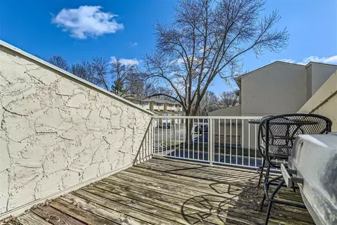 4086 Meadowlark Ln, Eagan, MN 55122 photo 9