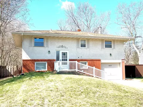 4113 White Bear Ave N, White Bear Lake, MN 55110