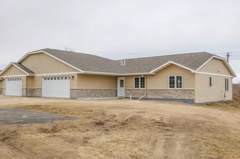 2097 6th Ave E, Alexandria, MN 56308