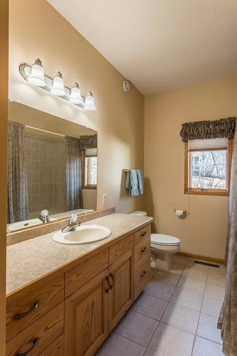 Bath - 44525 E Little Mcdonald Dr, Perham, MN 56573 photo 2 of 3