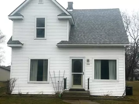 551 Dybdal St, Wendell, MN 56590
