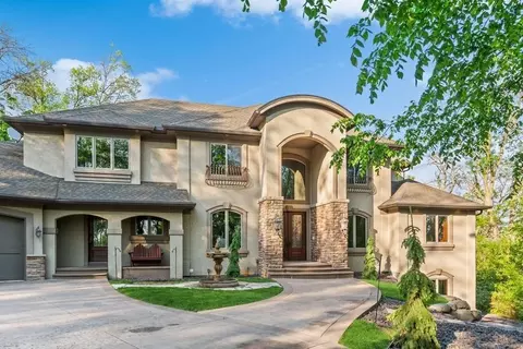 6860 Century Ln, Prior Lake, MN 55372