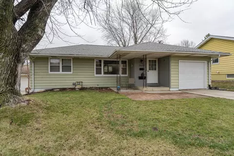 2022 17th Ave NW, Rochester, MN 55901