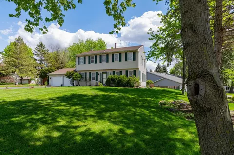 14415 Guthrie Way, Apple Valley, MN 55124