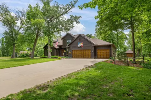 5373 124th Ct E, Northfield, MN 55057