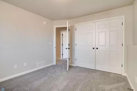 6891 Thomas St, Horace, ND 58047 photo 33