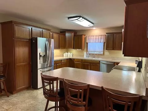 285 13th St, Windom, MN 56101 photo 8