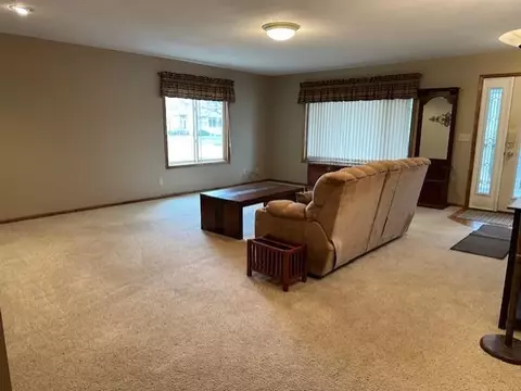 285 13th St, Windom, MN 56101 photo 12