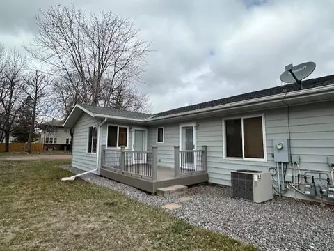 285 13th St, Windom, MN 56101 photo 3