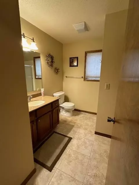285 13th St, Windom, MN 56101 photo 16