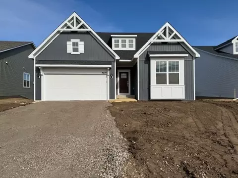 4891 Airlake Dr, Woodbury, MN 55129