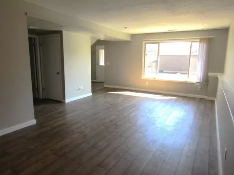 324 Cedar Ln, Montevideo, MN 56265 photo 3