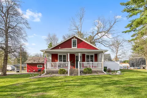 1835 Stillwater St, White Bear Township, MN 55110