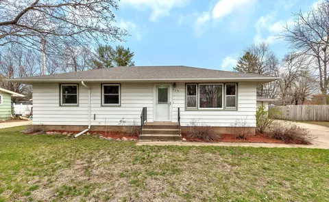 824 22nd Ave N, Saint Cloud, MN 56303