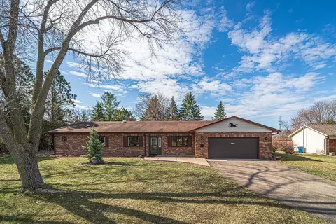 11370 Xavier Rd, Bloomington, MN 55437