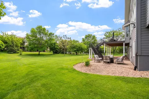 6820 Ruby Ln, Chanhassen, MN 55317 photo 5