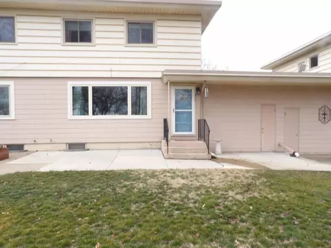 311 14th St NW, Austin, MN 55912