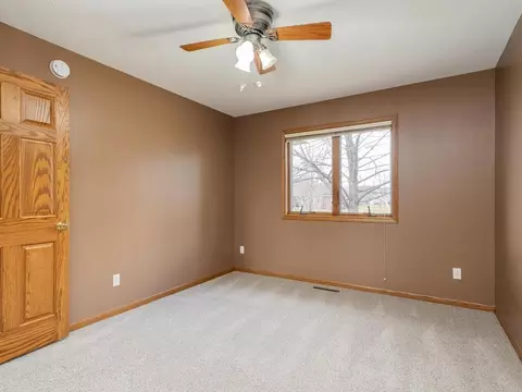7120 Rolling View Dr, Saint Cloud, MN 56303 photo 13