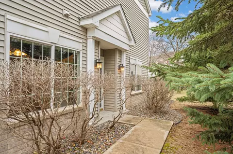 15323 Flower Way #182, Apple Valley, MN 55124