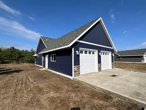 Exterior - 907 8th Ave NW, Perham, MN 56573 photo 3 of 6