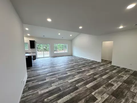 Living - 907 8th Ave NW, Perham, MN 56573 photo 3 of 3