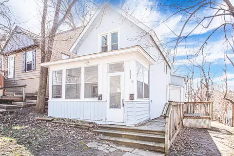 1120 6th St E, Saint Paul, MN 55106