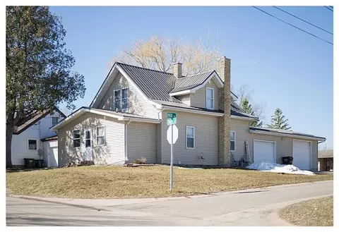851 3rd St, Holdingford, MN 56340