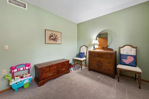15 10th Ave SE, Faribault, MN 55021 photo 13