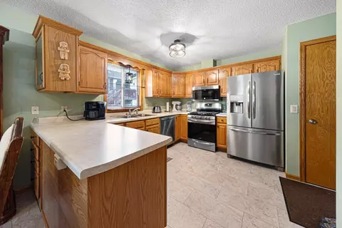 15 10th Ave SE, Faribault, MN 55021 photo 8