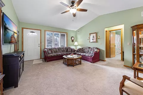 15 10th Ave SE, Faribault, MN 55021 photo 5