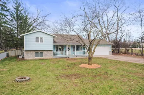 22547 Chippendale Ave W, Farmington, MN 55024