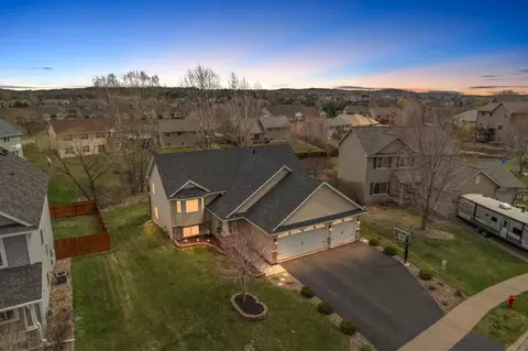 44 Bristol Ct, Hudson, WI 54016