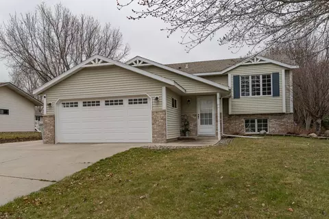 307 8th St NW, Byron, MN 55920