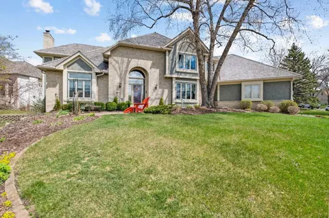 10532 Misty Morning Ln, Eden Prairie, MN 55347