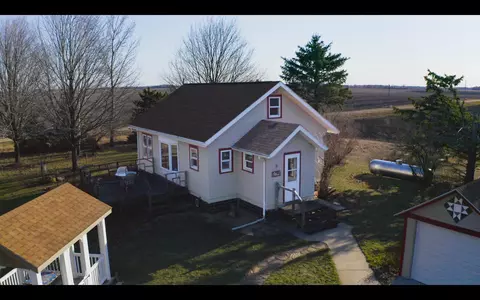 1319 348th Ave, Janesville, MN 56048