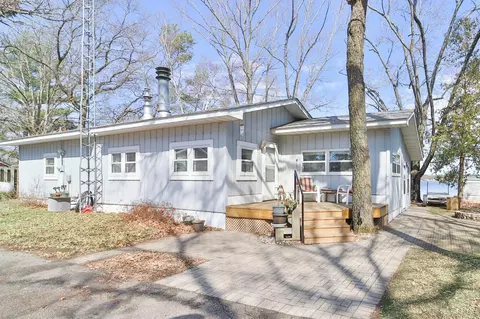5229 Crow Wing Lake Rd, Fort Ripley, MN 56449