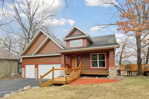 301 Sunnyvale Ln, Minnetonka, MN 55305