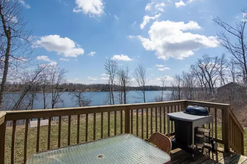 A1790 W White Ash Drive, Apple River Twp, WI 54810