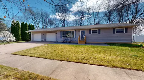 16639 S 10th St, Galesville, WI 54630