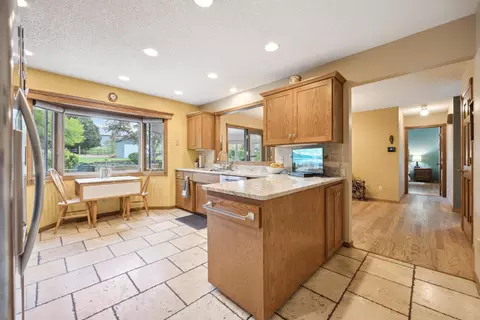 1804 Red Fox Rd, Saint Cloud, MN 56301 photo 4