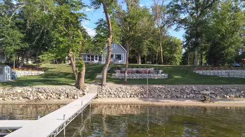 28048 S Shore Dr, Starbuck, MN 56381