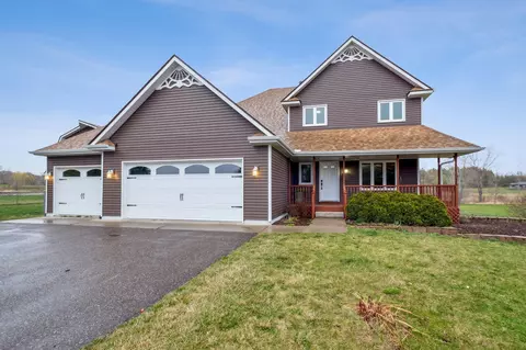 11032 Fairhill Ave SE, Delano, MN 55328
