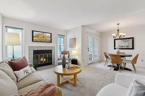 7208 Allen Ct, Eden Prairie, MN 55346