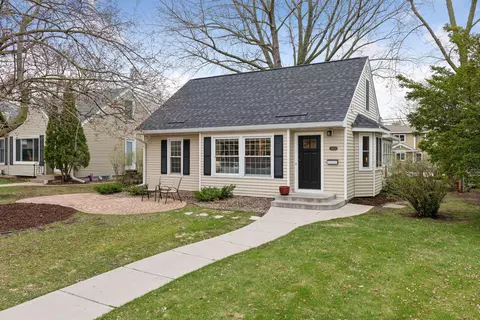 5504 Irving Ave S, Minneapolis, MN 55419