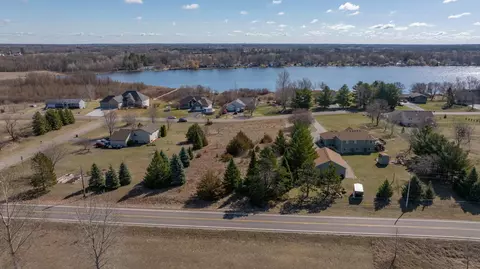 287 Nn Bay Shore Dr NW, Isanti, MN 55040