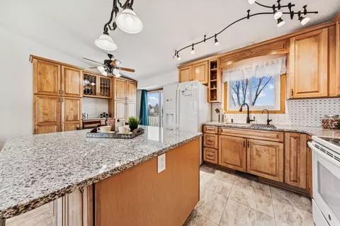 11105 Xylon Ave N, Champlin, MN 55316 photo 7