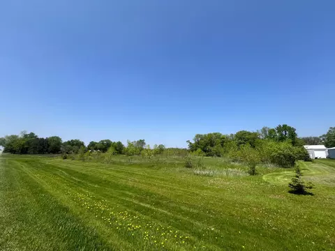 Nnn 200th Street, Hutchinson, MN 55350