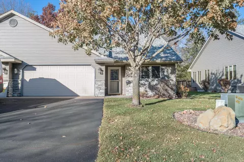478 Cedar Ct, Taylors Falls, MN 55084