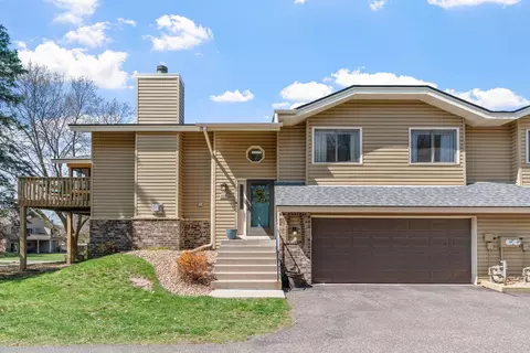 6936 Sherwood Rd, Woodbury, MN 55125