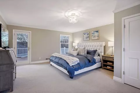 Bedroom - 18202 Shavers Lake Dr, Deephaven, MN 55391 photo 3 of 9